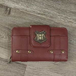 Burgundy Hogwarts Wallet